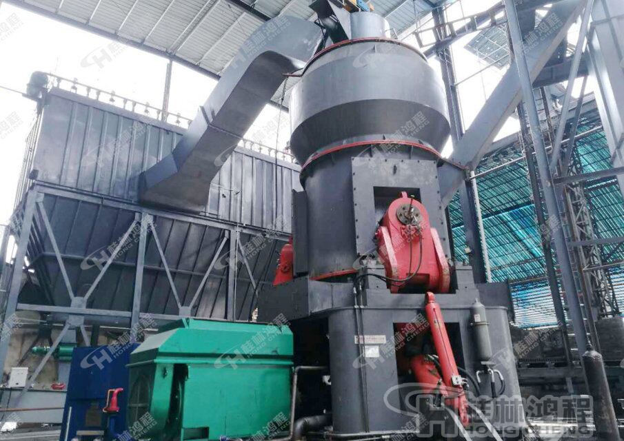 水泥立磨，立磨，立磨機(jī)，客戶現(xiàn)場(chǎng)，桂林鴻程磨粉機(jī)